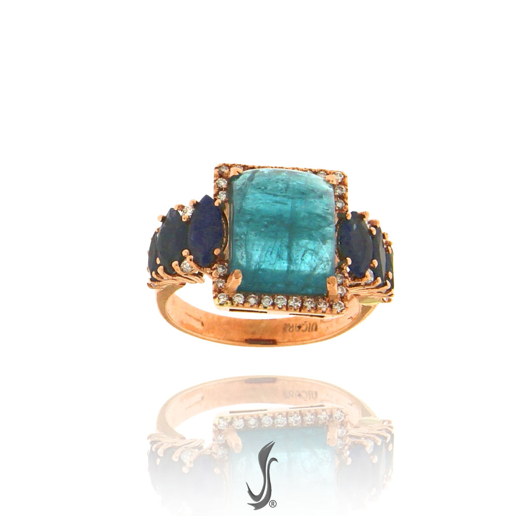 Anello in oro rosa con tormalina azzurra rettangolare, zaffiri taglio navette e pavé di diamanti – pezzo unico artigianale Vicari Gioielli