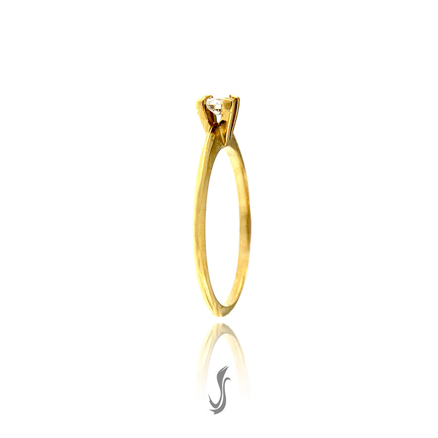 anello solitario con diamante taglio brillante ct. 0,14, oro giallo 750°°°