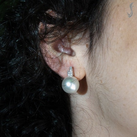 orecchini di perle in oro con diamanti