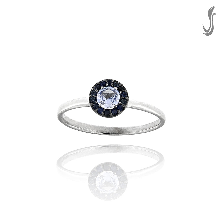 anello in oro 750°°° luce di zaffiri