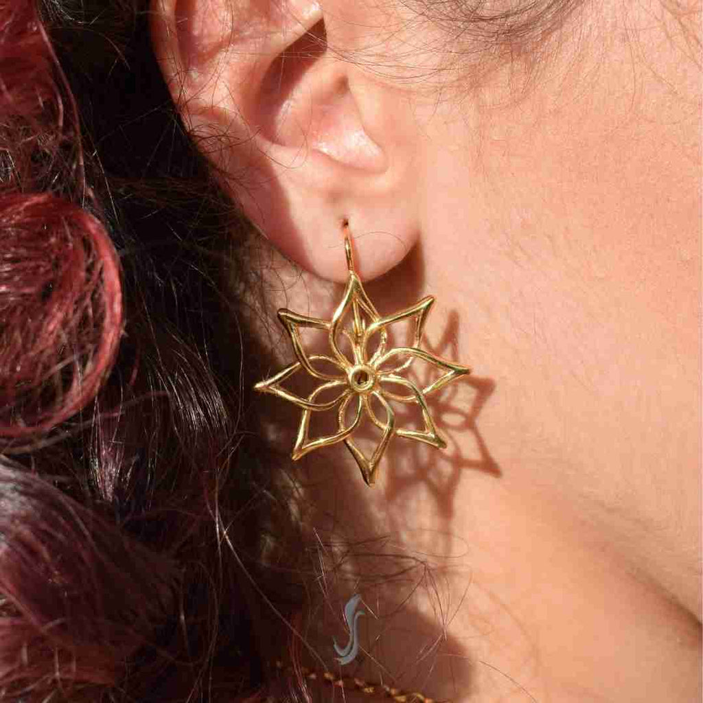 orecchini fiori stellati