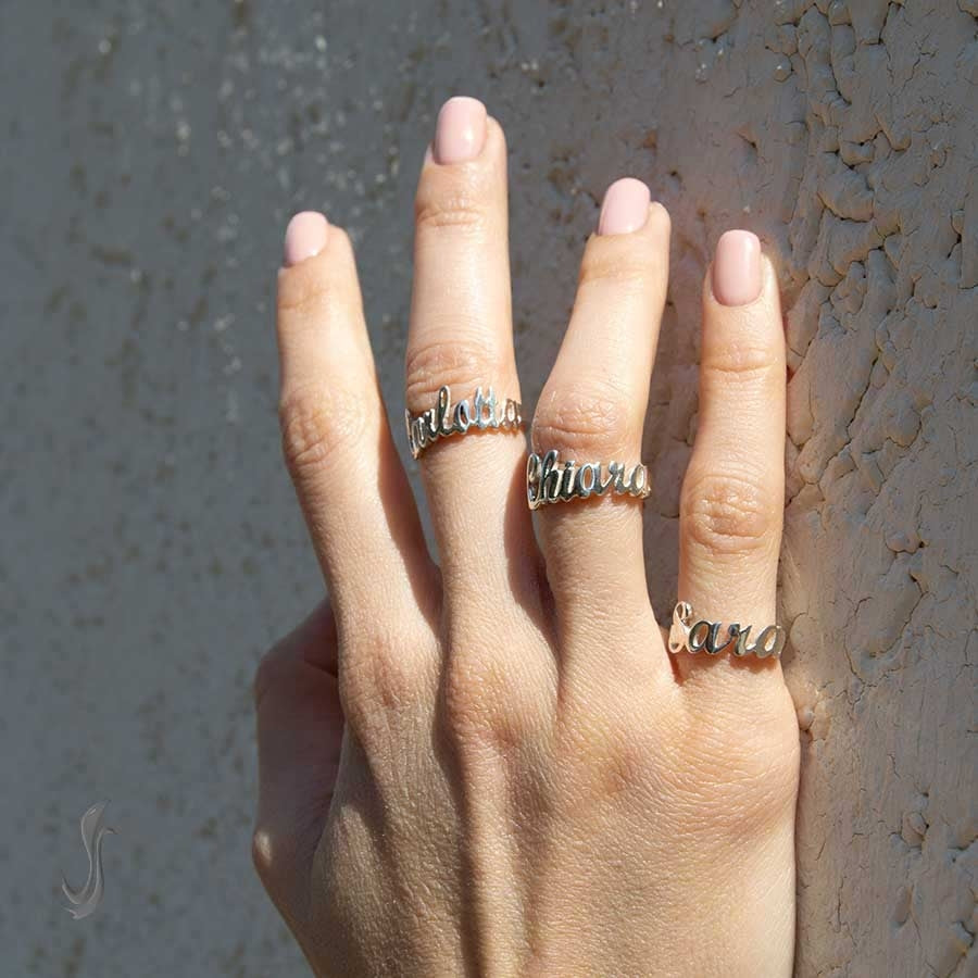 Anelli impilabili da donna con cuore personalizzato e incisione di 2-5 nomi. Anelli in argento sterling con nome personalizzato da donna. Anello di famiglia, regalo per donne, ragazze, mamme, nonne Anelli impilabili da donna con cuore personalizzato e incisione di 2-5 nomi. Anelli in argento sterling con nome personalizzato da donna. Anello di famiglia, regalo per donne, ragazze, mamme, nonne