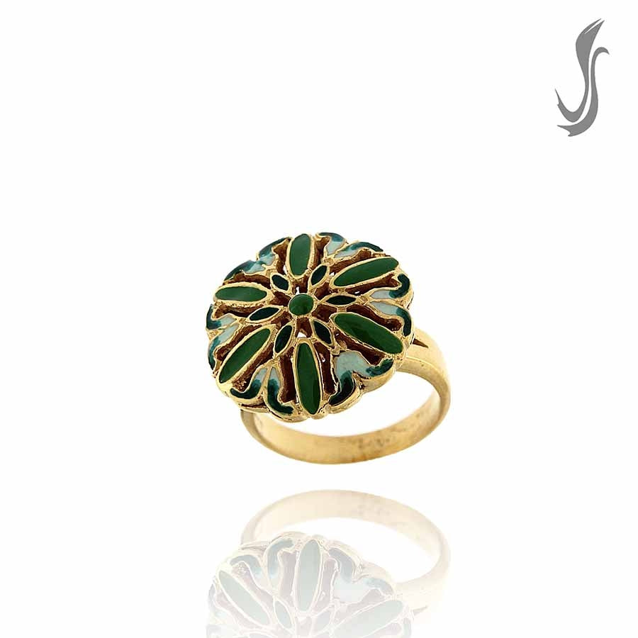 anello in argento dorato toppa smaltata verde