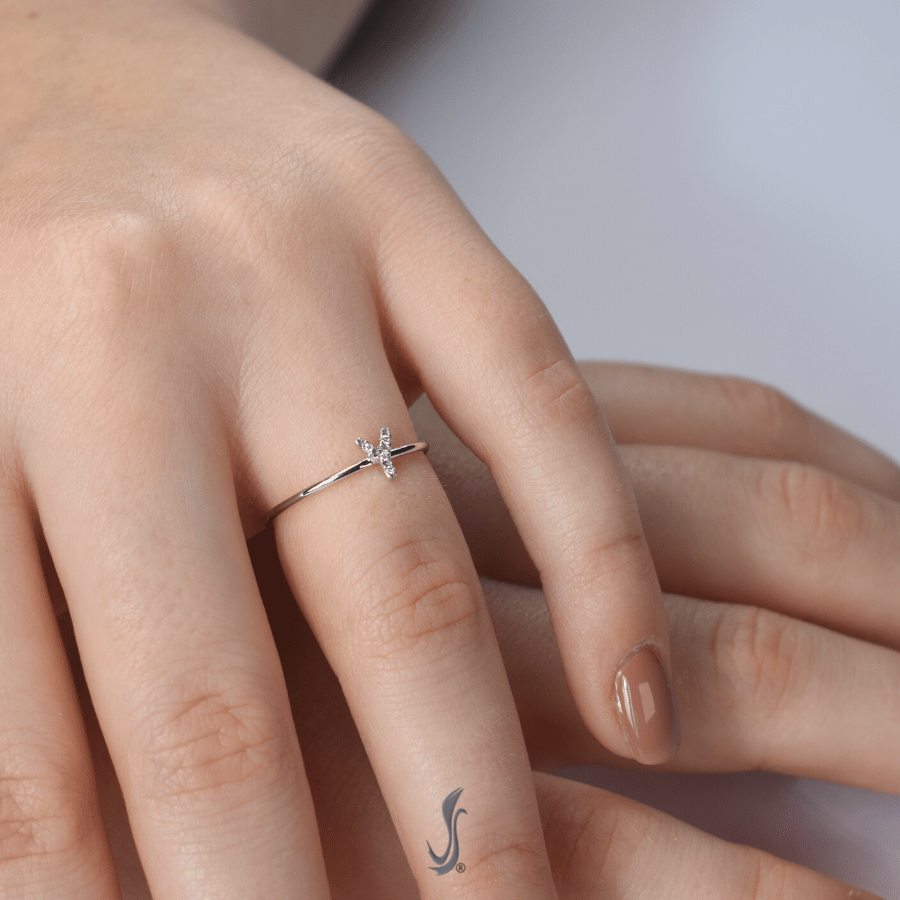 Anello con 2025 diamante vero